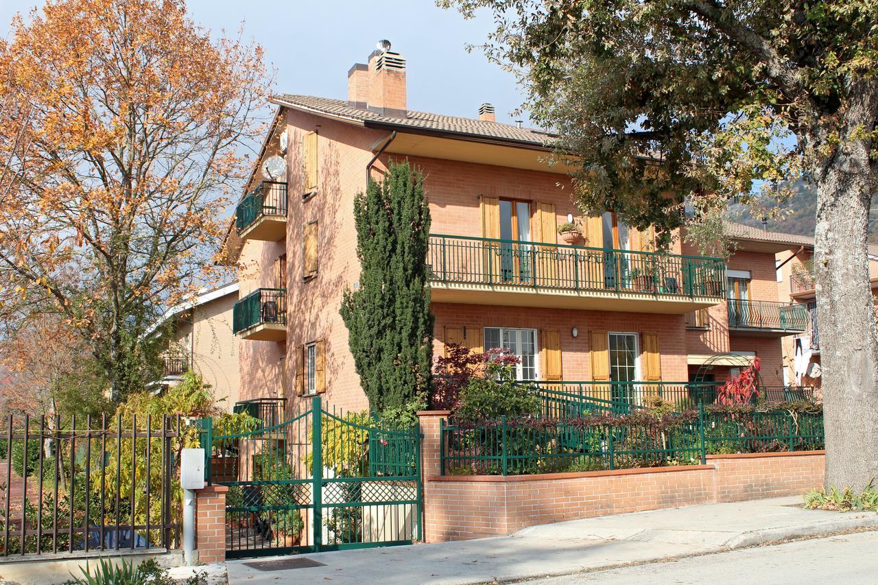 B&B Dimora Morelli Губбіо Екстер'єр фото